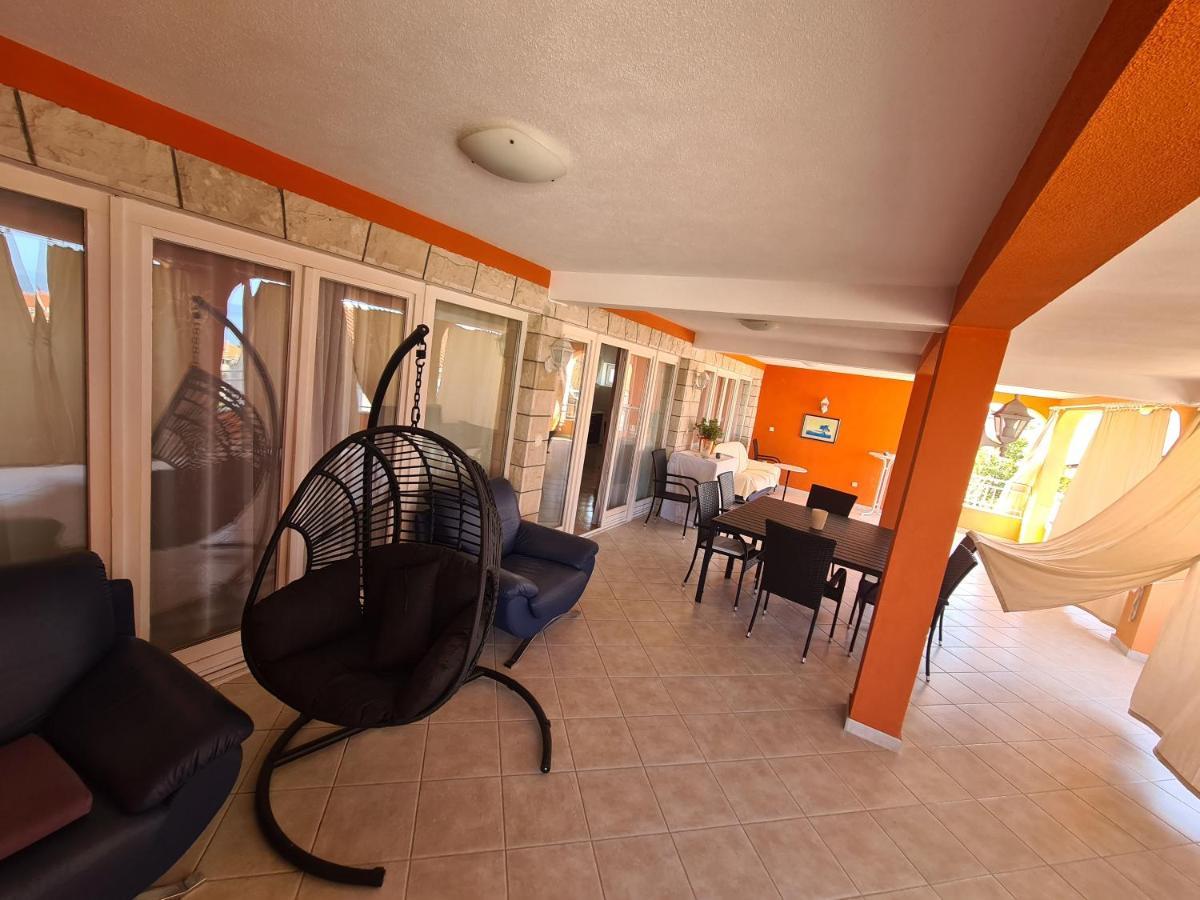 Villa Goda Tučepi Extérieur photo